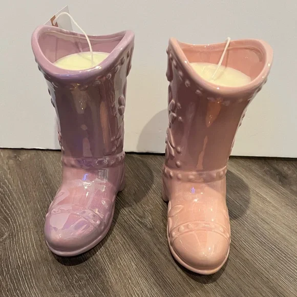 SOLD!!Super Cute Jessica Simpson Iridescent Cowboy Boot Candles-Set of 2- NWT - Picture 8 of 9